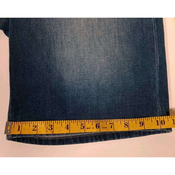 Soft Surroundings Blue Shorts Denim Pull Up Faux Zipper Size Medium 5 pocket - Picture 11 of 16